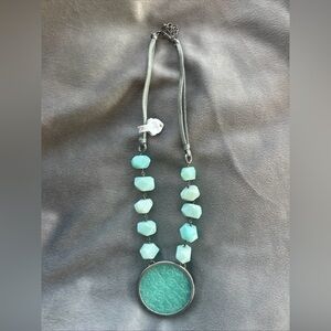 silpada necklace pendant green Silver .925. Necklace is tagged with a $159